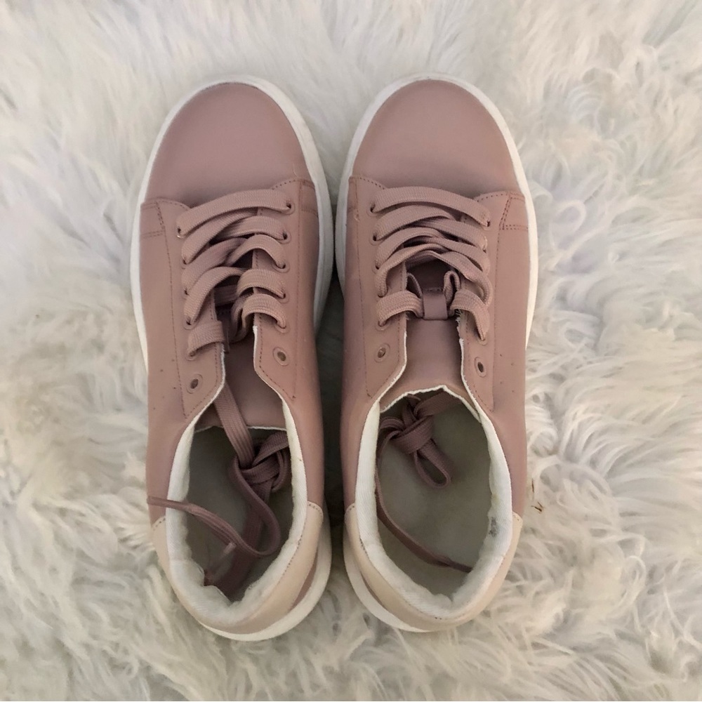 Women's Shoes White Pink Platform Athlesuire Sneakers Sz.9